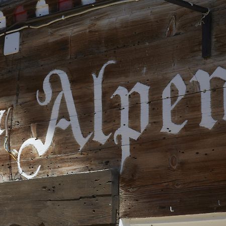 Alpenrose Gadmen - Gasthaus Exteriör bild